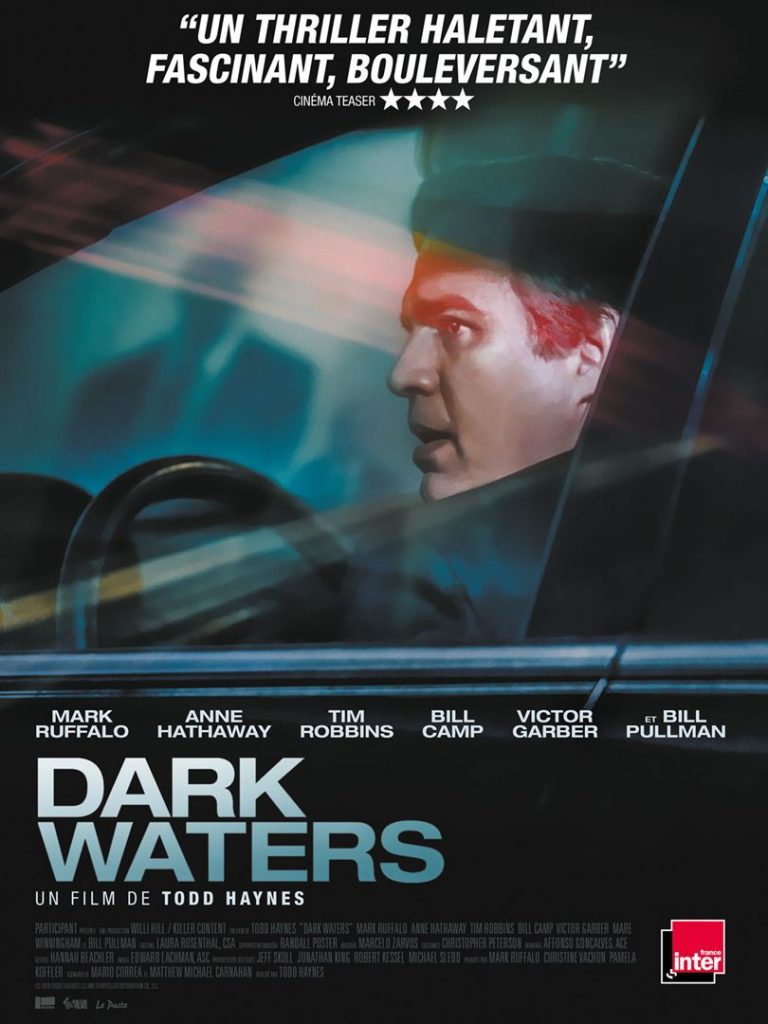 Dark waters à la location en dvd